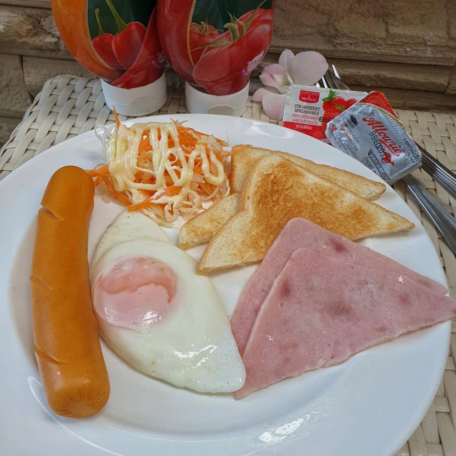 ザ リージェント プーケット サービスド アパートメント カマラ ビーチ カマラビーチ エクステリア 写真